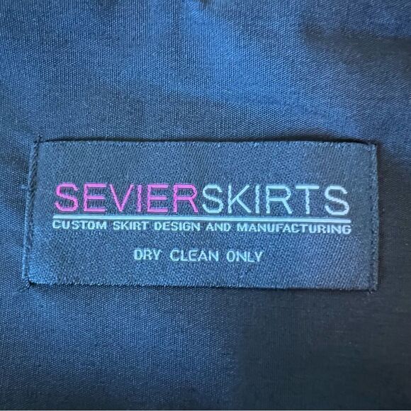 Sevier Skirts Custom Embroidered Skirt - Picture 3 of 9